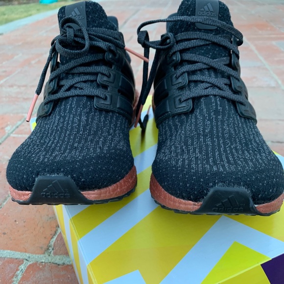 Adidas Ultra Boost 3.0 Limited Bronze - Picture 6 of 9